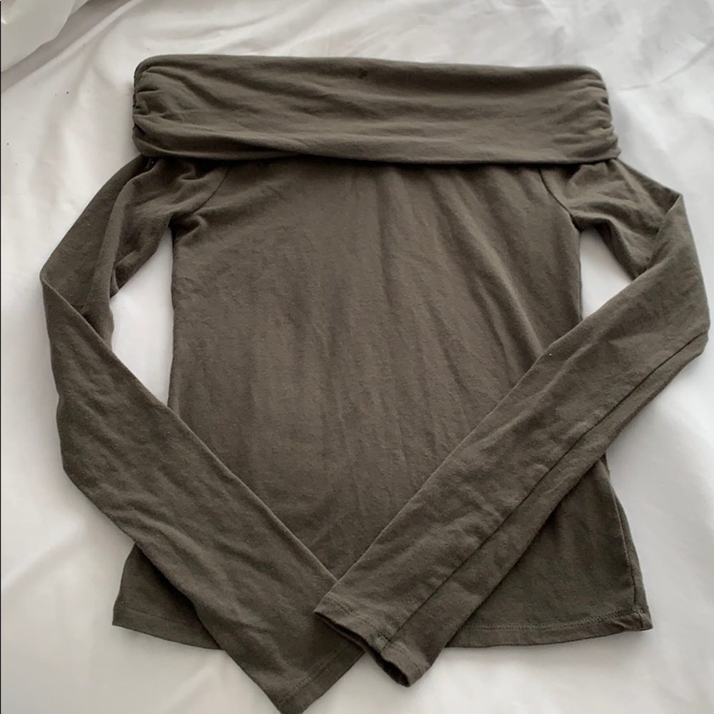 Off-The-Shoulder Long Sleeve Top
